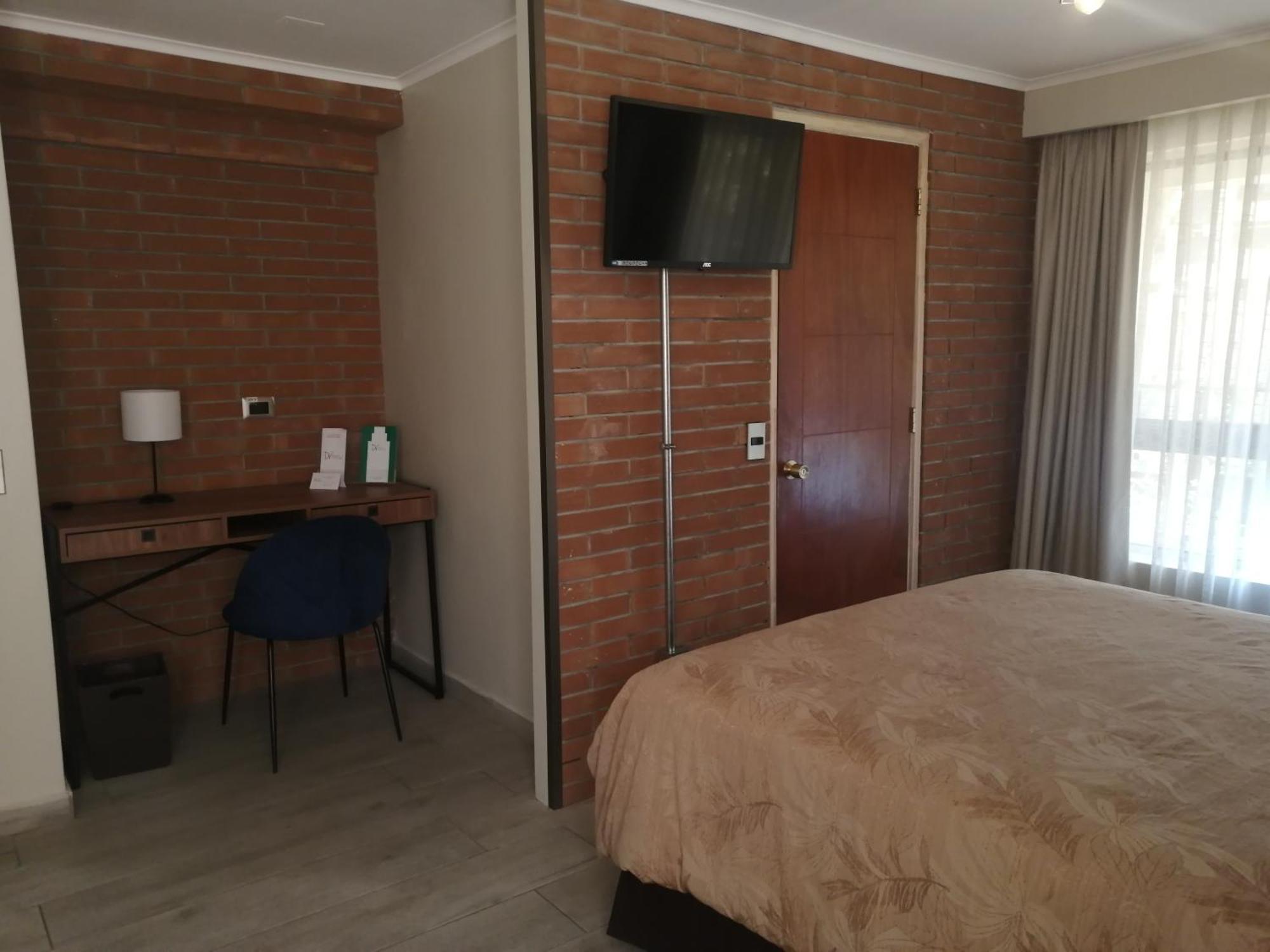 Hotel Diego De Velazquez سانتياغو المظهر الخارجي الصورة